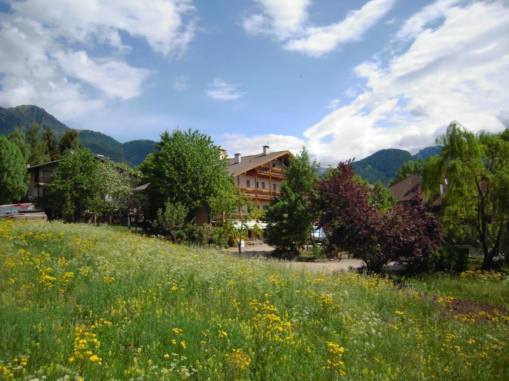 Albergo Bellaria Карано Екстер'єр фото